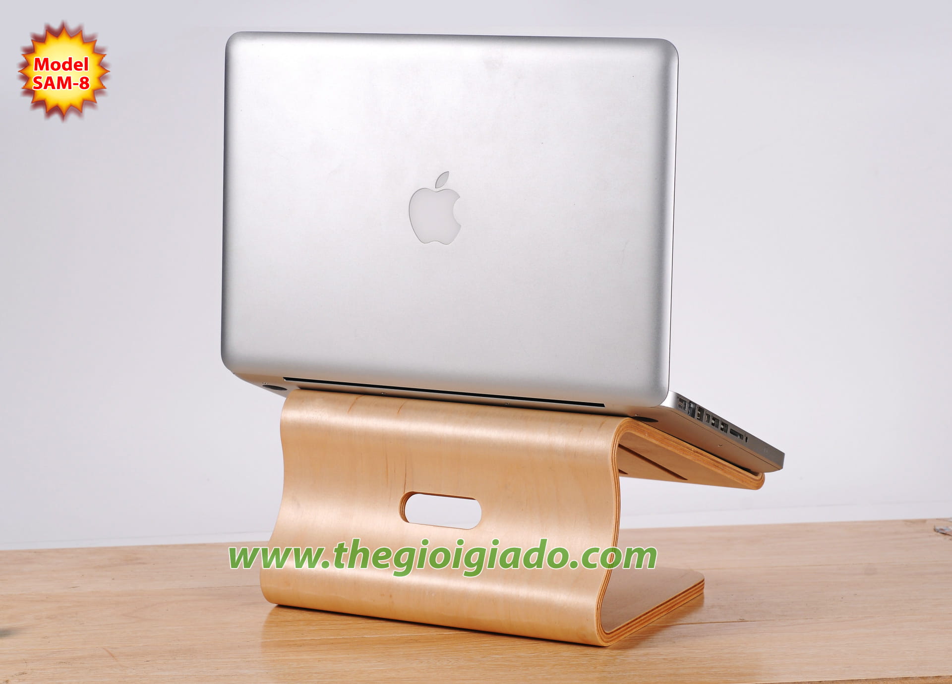 Giá đỡ MacBook để bàn chất liệu gỗ SAM-8
